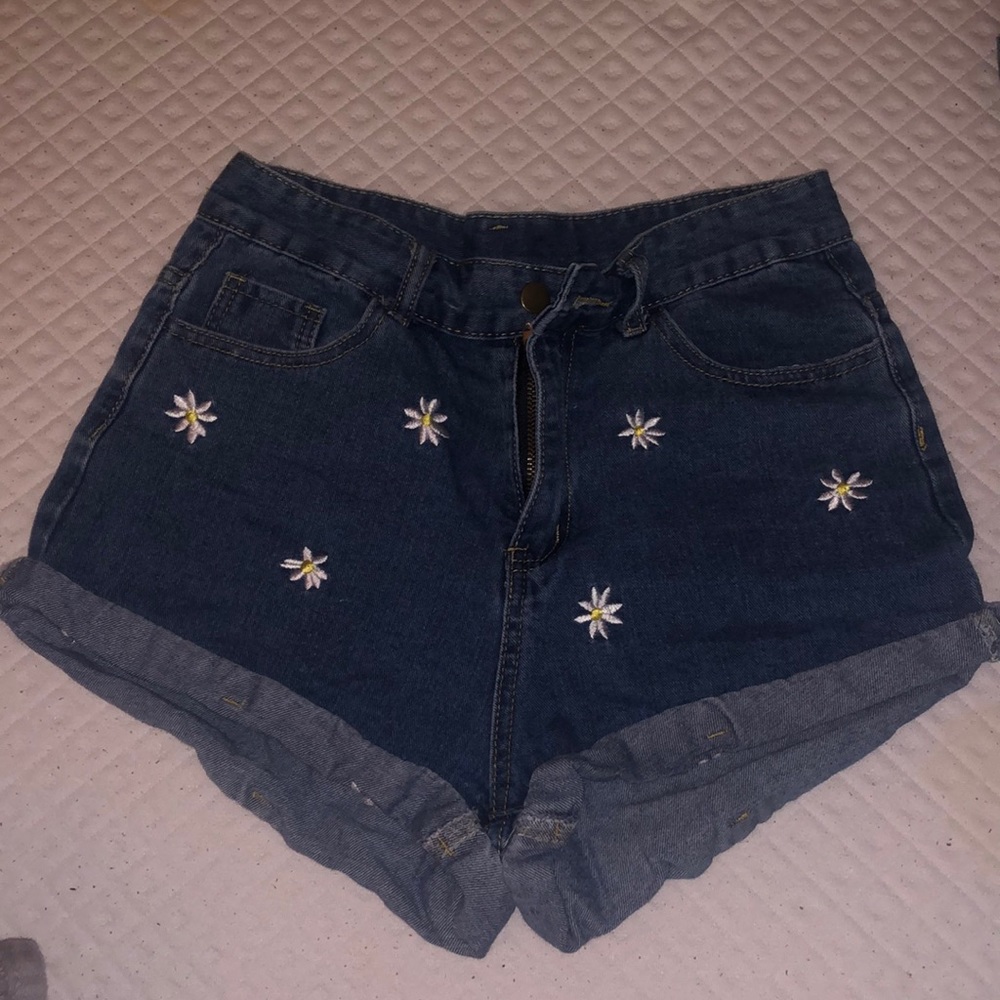 Embroidered Daisy Jean Shorts Roll Up High Waisted